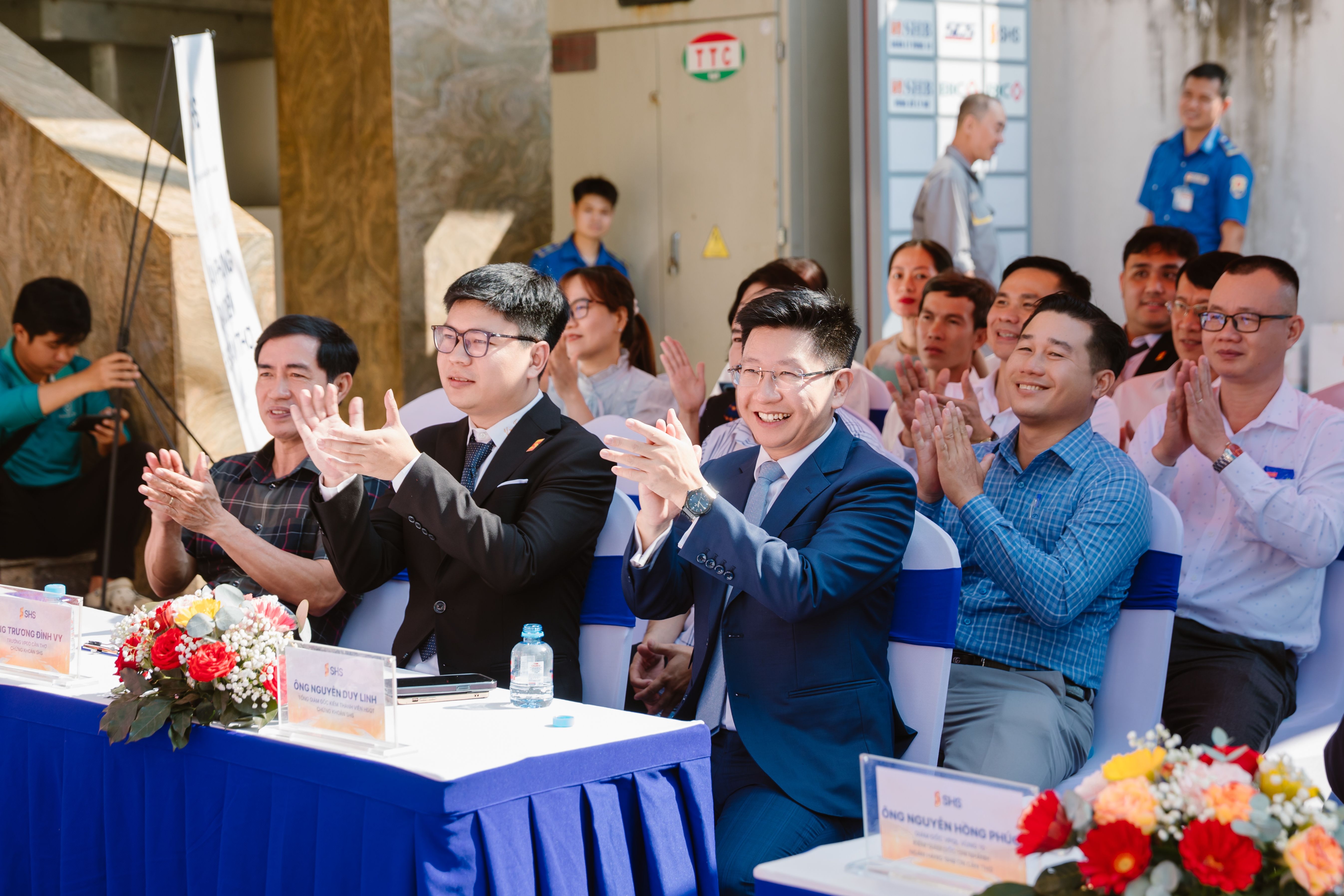 Bản sao của IMG-92.jpg