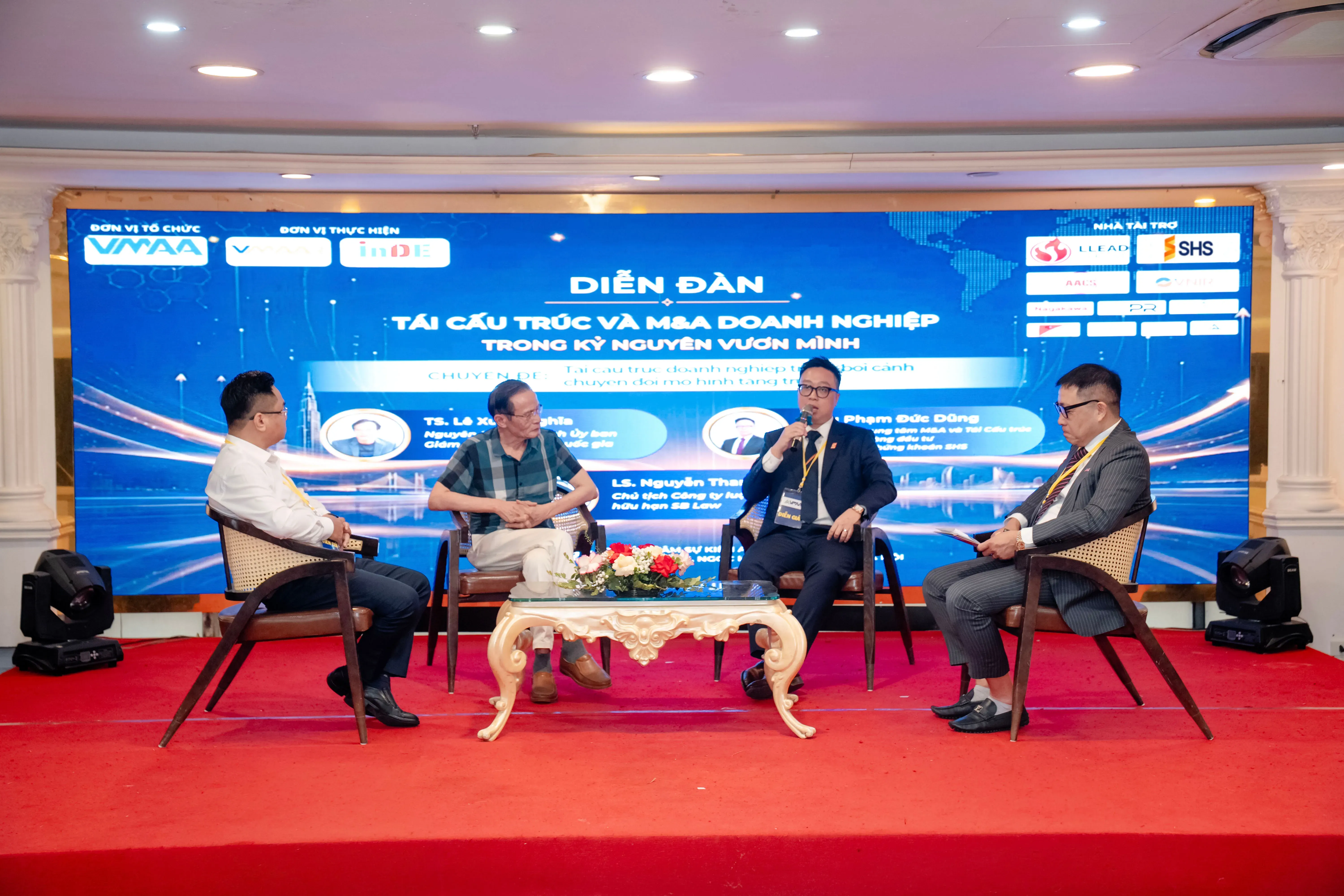 Diễn Đàn-357.webp