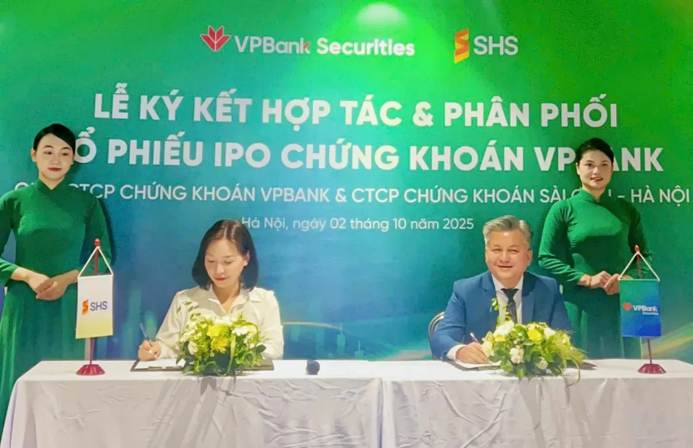 SHS hợp tác với VPBankS phân phối cổ phiếu thương vụ IPO lớn nhất lịch sử ngành chứng khoán